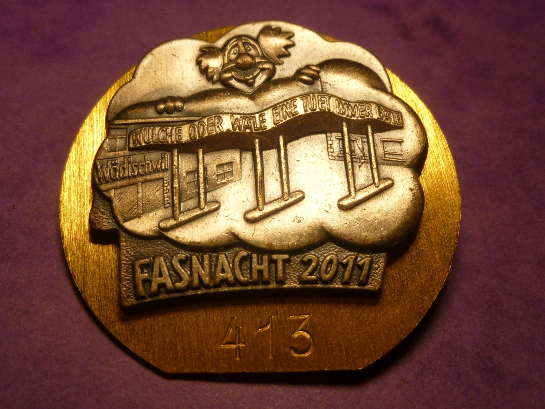 Plaquettes & Badges: WÄDISCHWIL 2011 GOLD – D'occasion à Ried (Muotathal) par Mandarin02