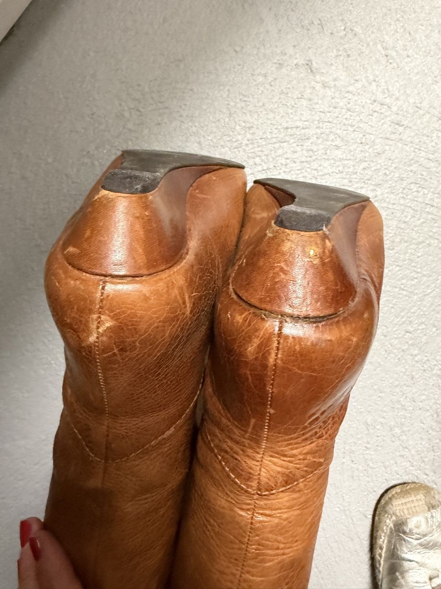 Damenschuhe: Leder Stiefel cognac Grösse 37 gebraucht – Gebraucht aus Küsnacht ZH von ToddyGinger 6