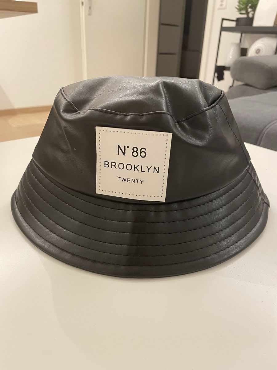 Copricapi, berretti & cappellini: N86 BROOKLYN BUCKET HAT – Usato da Ziefen venduto da Elar_store