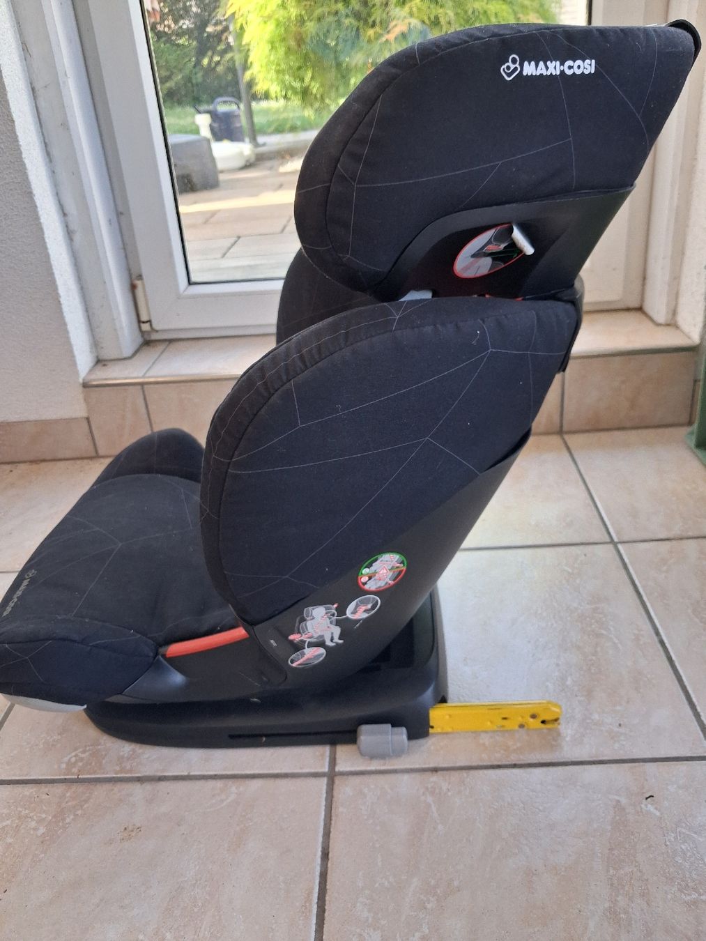 Maxi-Cosi Sièges auto: Auto Kindersitz RodiFix – D'occasion à Hornussen par mig_j2mj 1