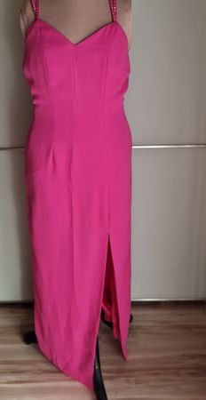Pinkes Abendkleid mit Schlitz, Grösse 36, perfekt für Sommer