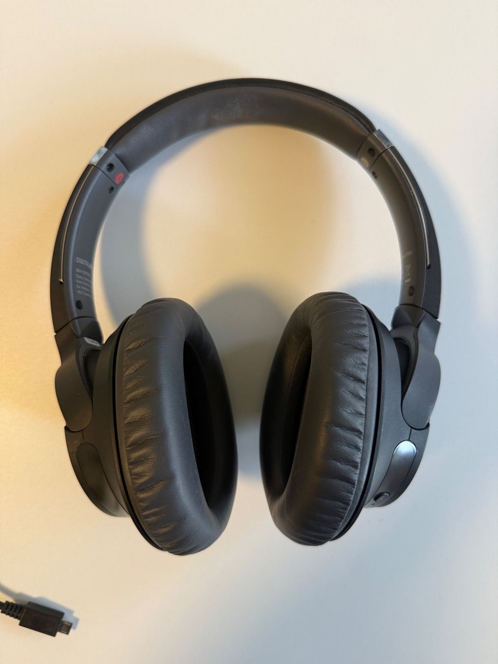 Sony Casques audio: Sony wireless Kopfhörer – D'occasion à Herrliberg par mrcmrc 1