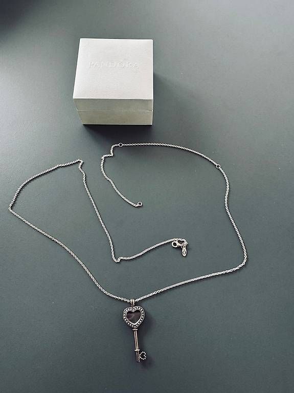 Catenine: PANDORA Grande Collana – Usato da Massagno venduto da whi_d5bd 2