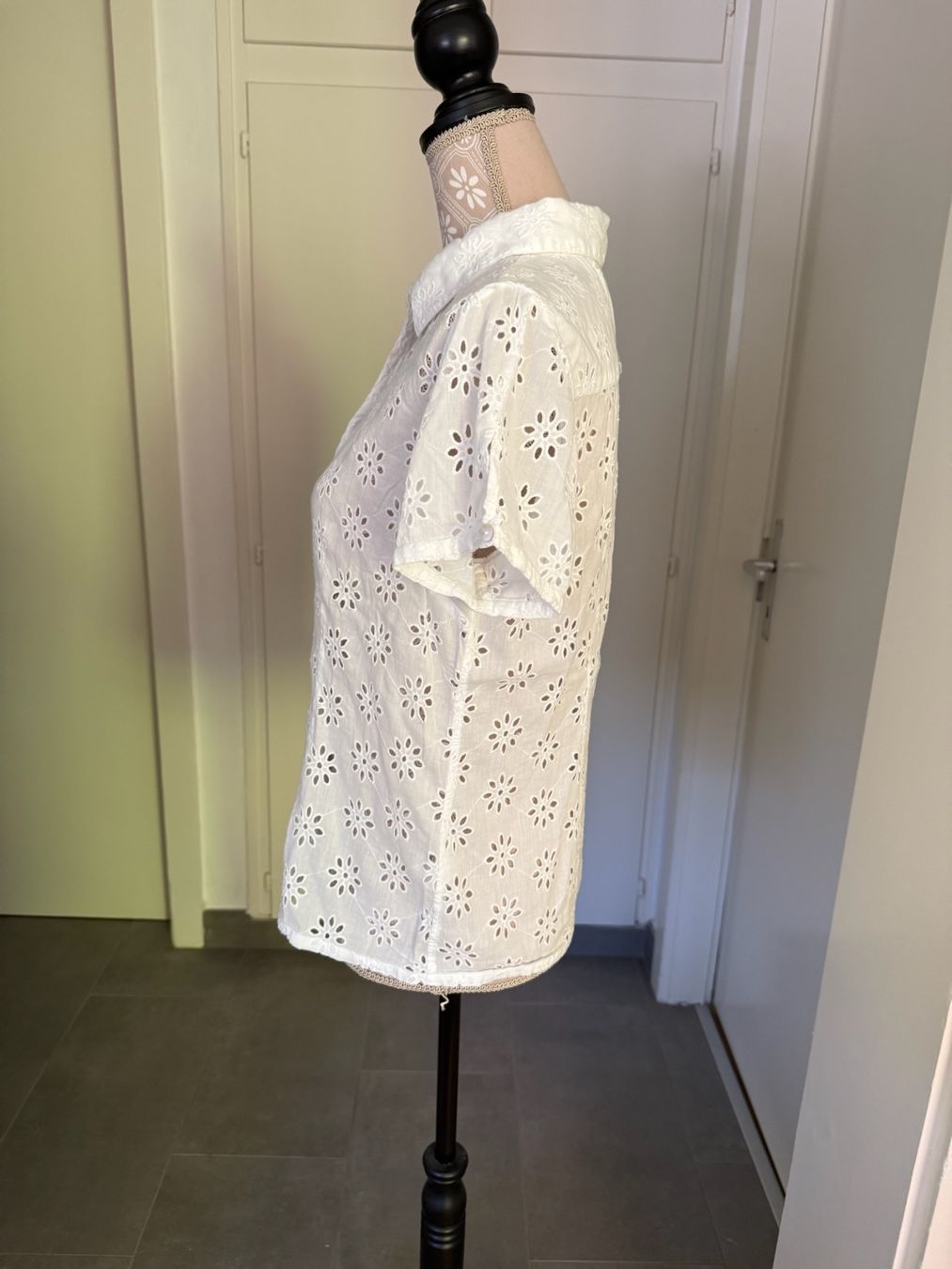 Manor Blusen: Manor - Maddison - Blouse - 40 -coton – Gebraucht aus Sion von accroshoes 1