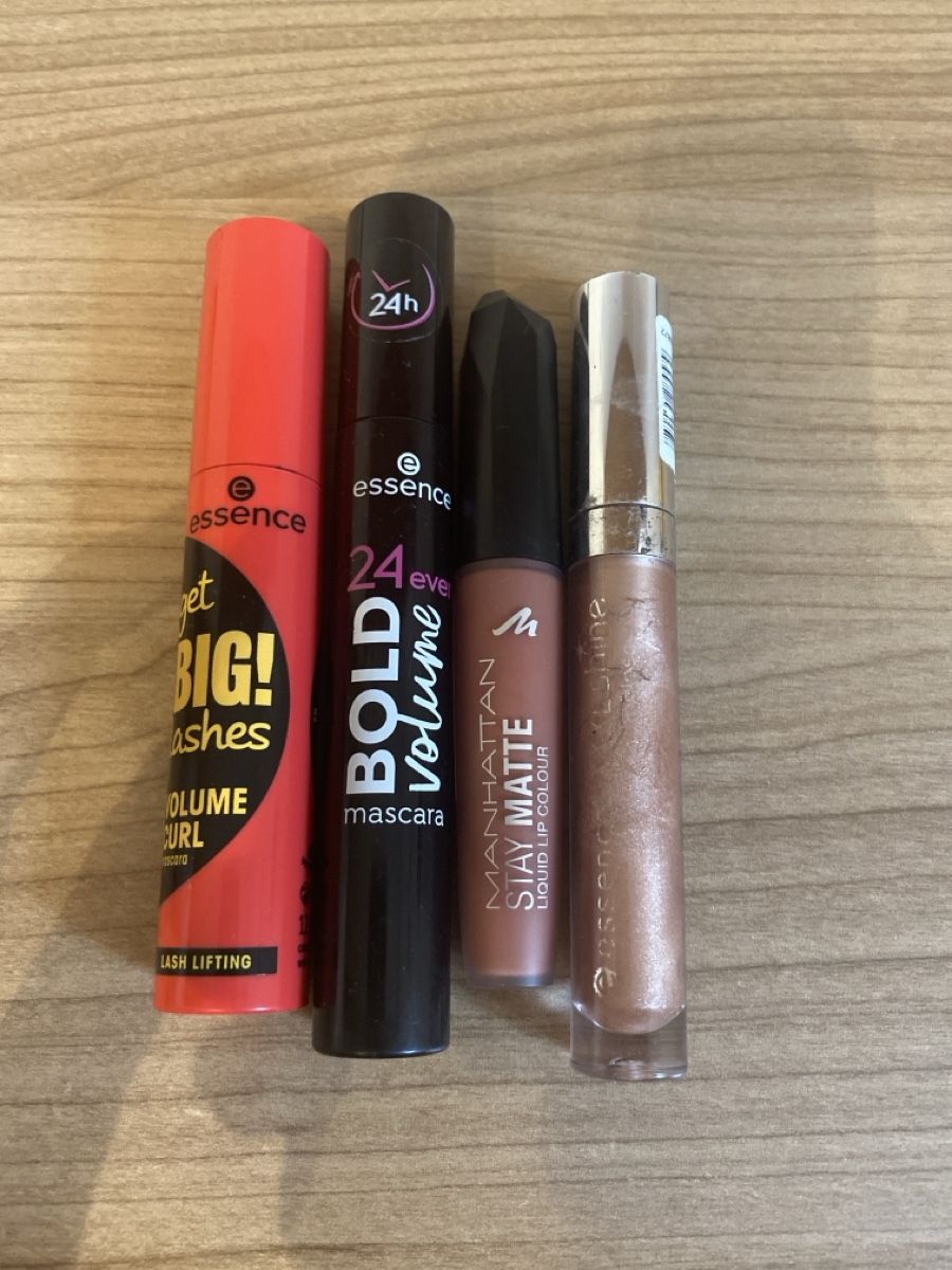 Make-up: Set an Beauty-Artikeln – Usato da Langenthal venduto da jessiica_z
