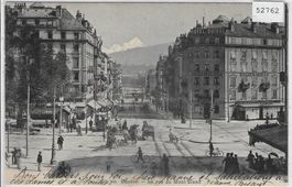 Geneve - La rue du Mont-Blanc - animee