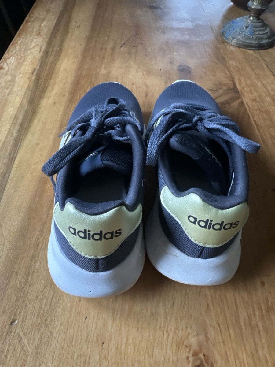 Scarpe da donna: Original Adidas Sneaker Grösse 36 – Usato da Frauenfeld venduto da aluma14 2