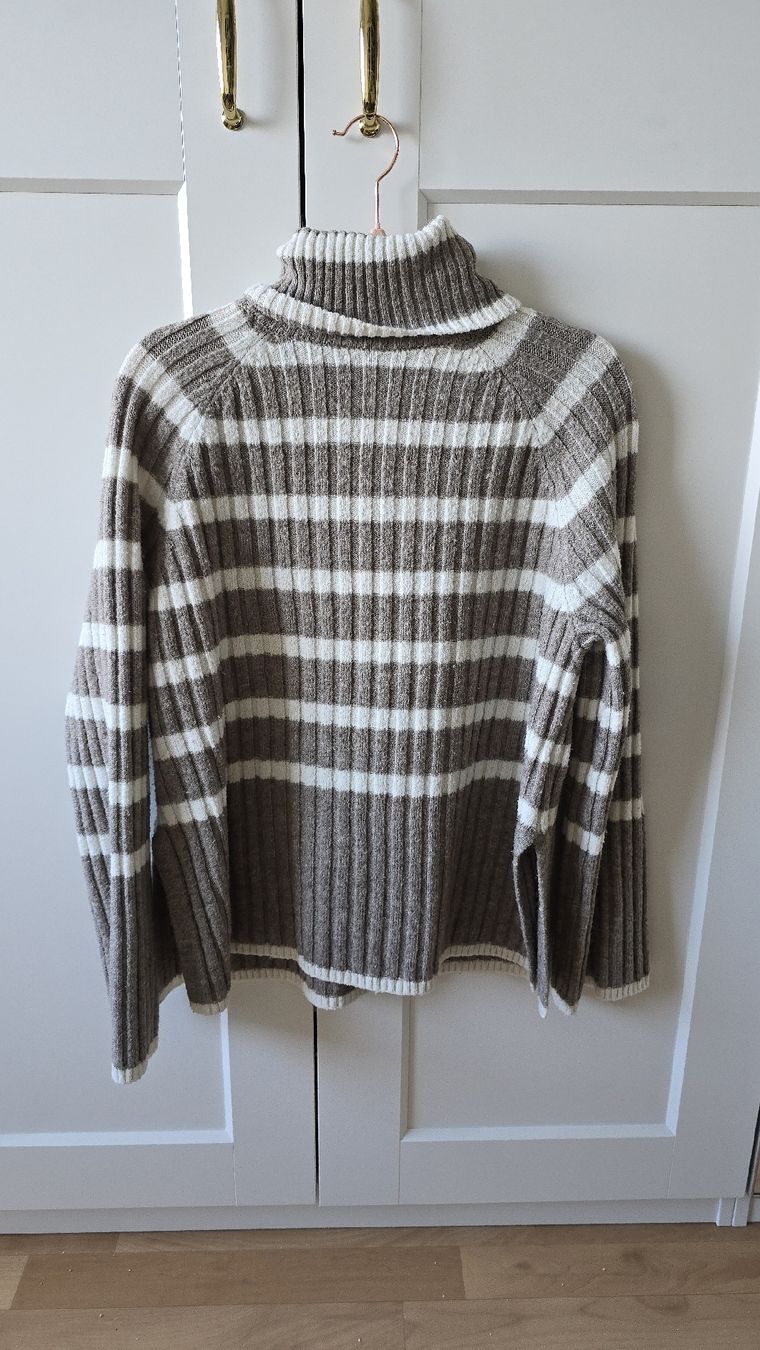 H&M Maglioni & Felpe: 3 schöne gesteifte Strickpullover Grösse S/XS – Usato da Buchberg venduto da MaddieF 1
