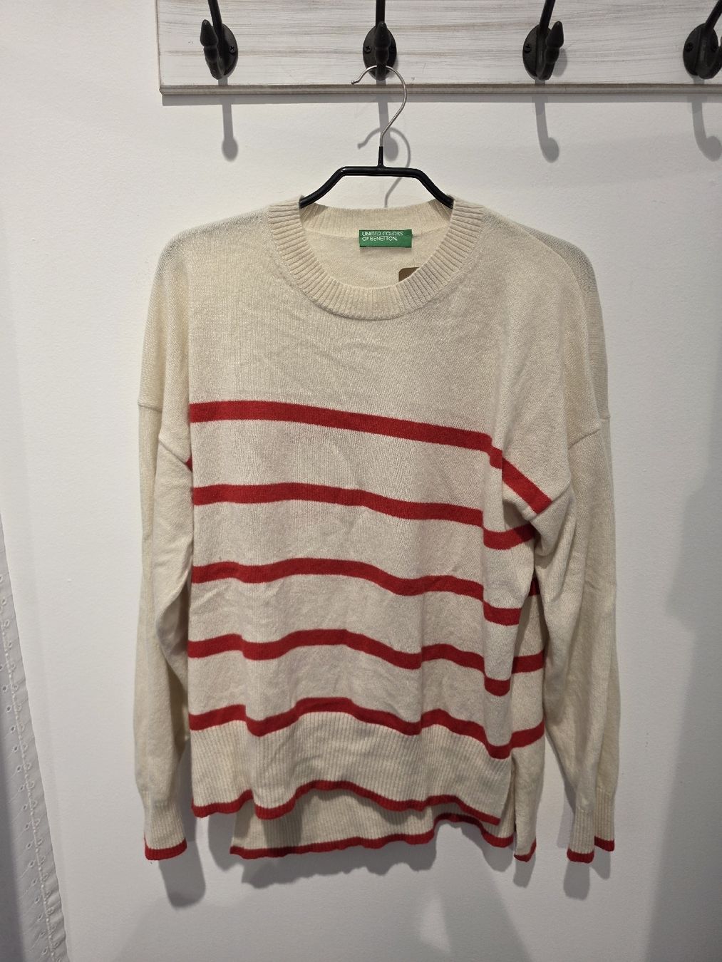 Benetton Maglioni & Felpe: Benetton Pullover Creme Rot gestreift Grösse M – Usato da Adligenswil venduto da FriedasWelt