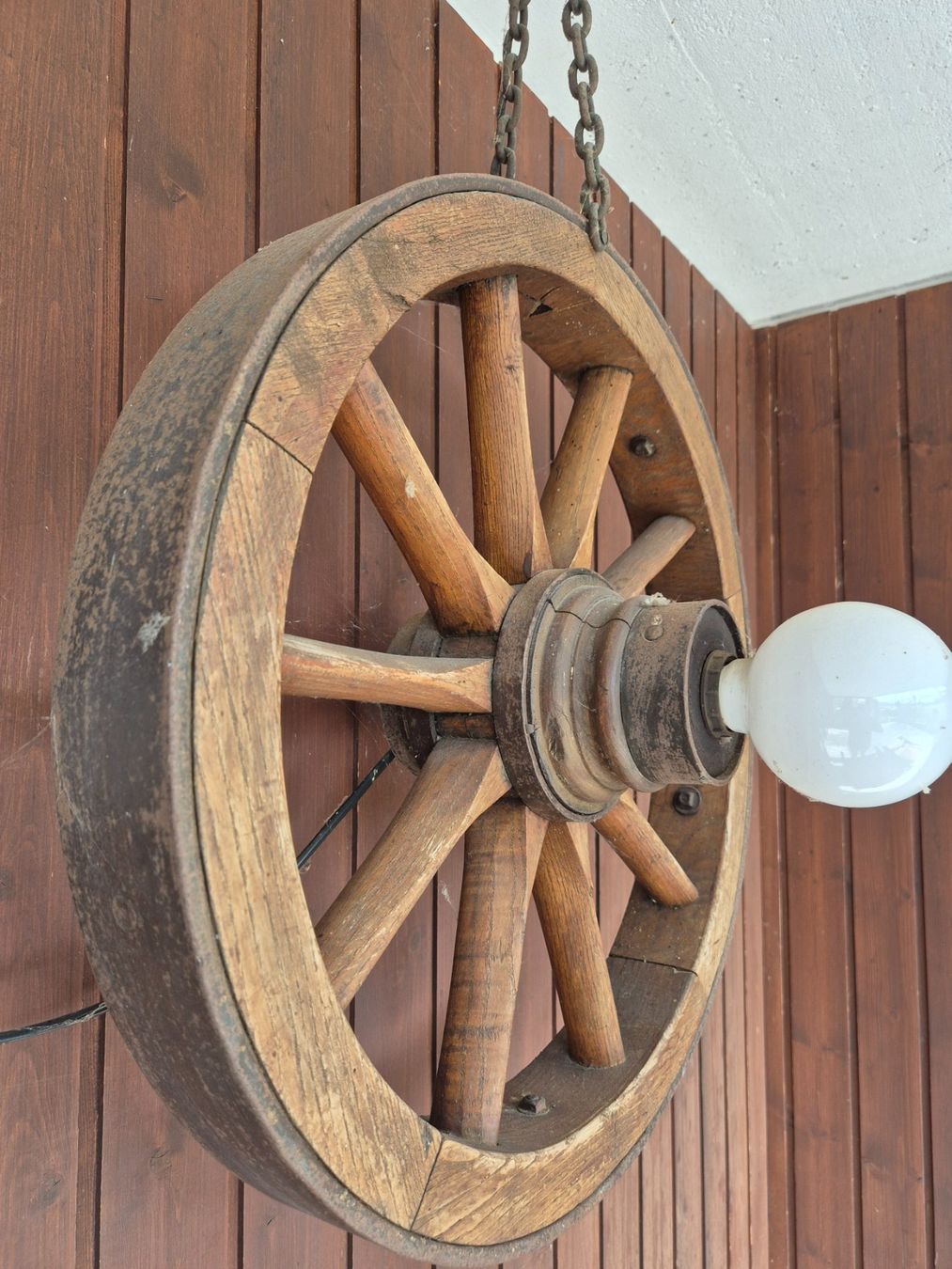 Lampade: Wandlampe aus altem Wagenrad – Usato da Triengen venduto da rog_2csz 2