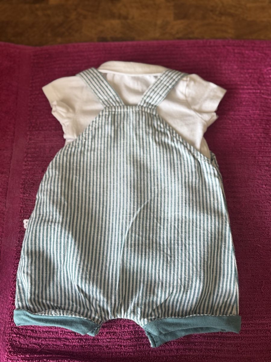 Lotti & Set di vestiti: 3 emsenble bébé  – Nuovo (secondo la descrizione) da Hérémence venduto da Petitsucre 2
