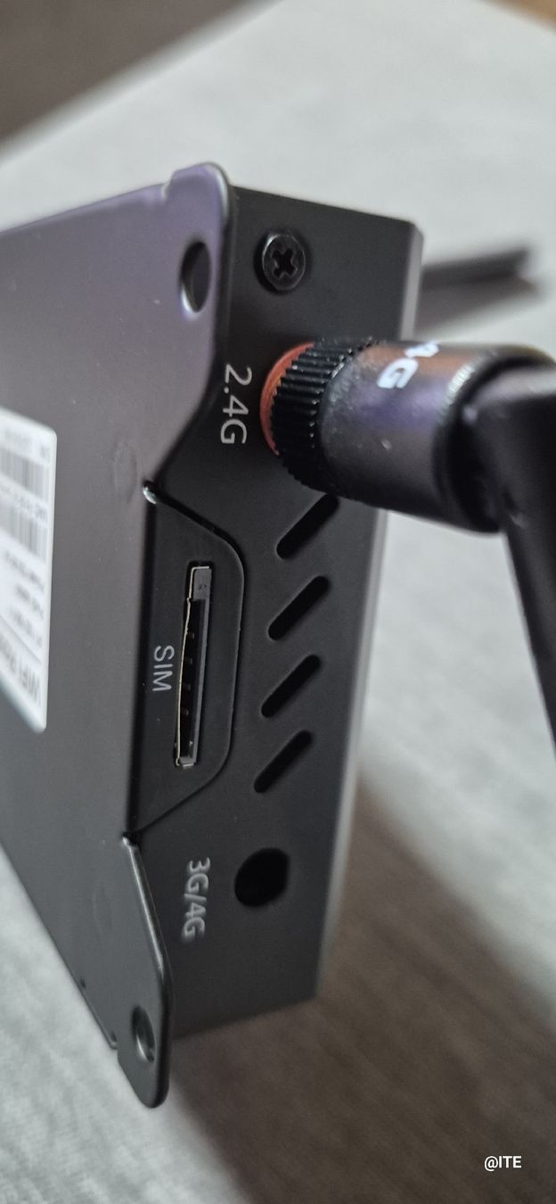 Modems & Router: WIFI Router mit (SIM) Model WE826 – Gebraucht aus Pratteln von it2007 2