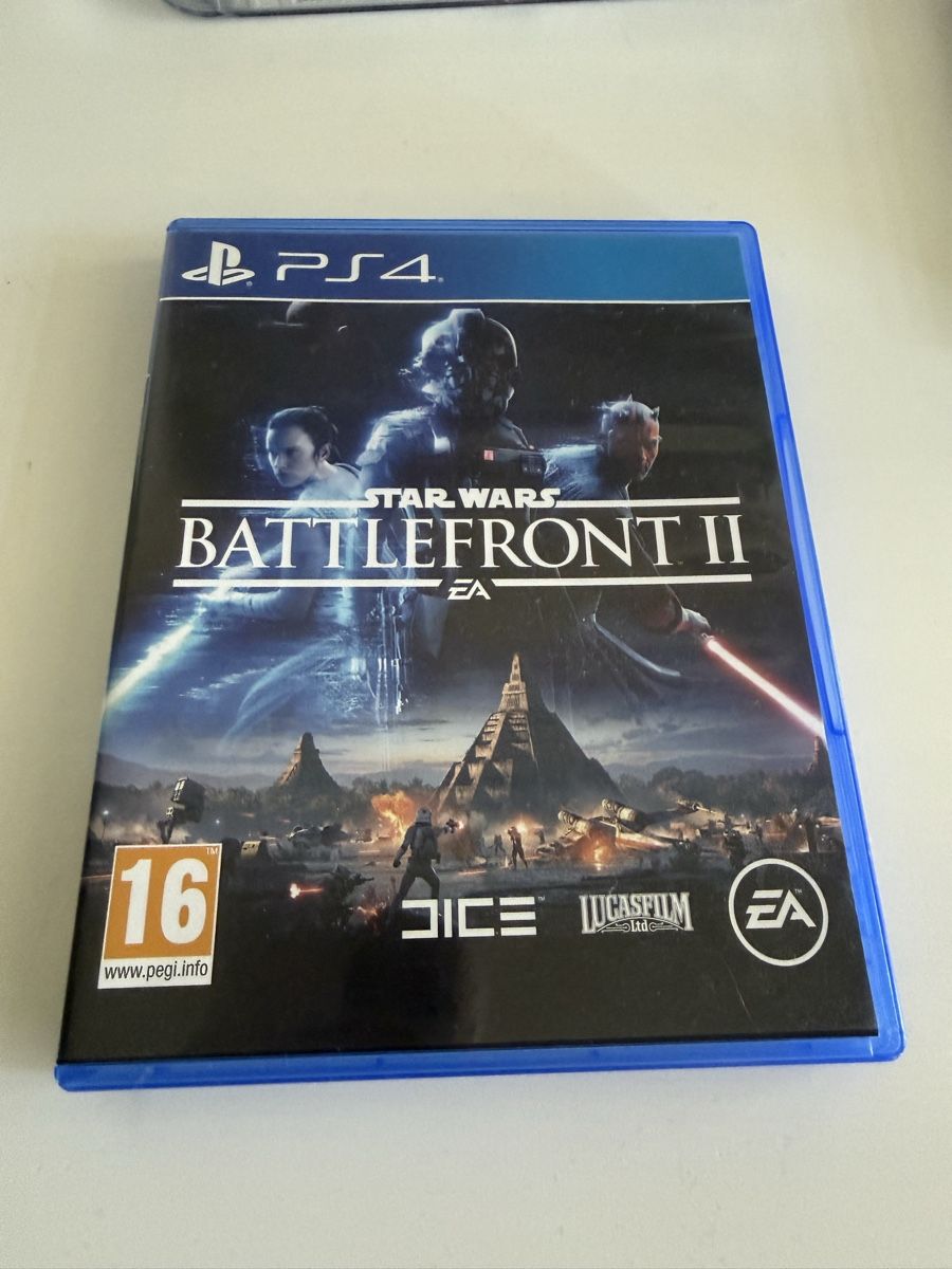 Spiele: Star Wars Battlefront 2 PS4 – Gebraucht aus Stallikon von Weihnachtsgnom