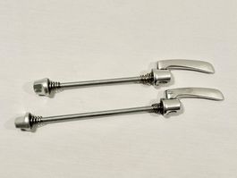 Shimano Dura Ace 7700 Schnellspanner Set V+H 121 Gramm/ 2605