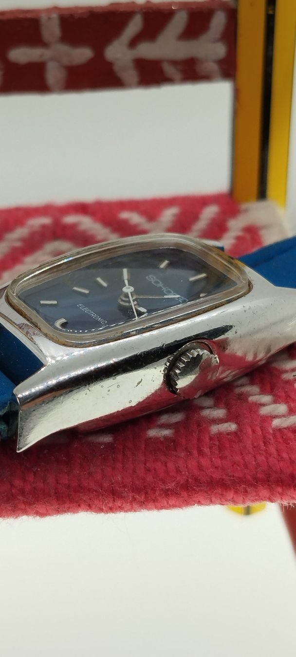 Orologi: montre électromécanique – Usato da La Chaux-de-Fonds venduto da jac_9llg 5