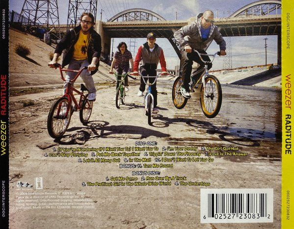 CD: 2-CD Weezer - Raditude (2009) – Usato da Möriken AG venduto da mineralia 1