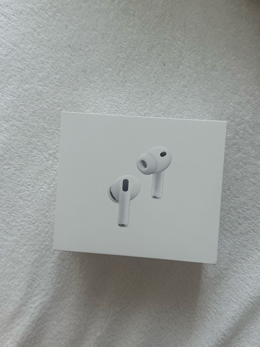 Apple Casques audio: AirPods 3 pro – Neuf avec emballage d'origine à Zürich par anis07va