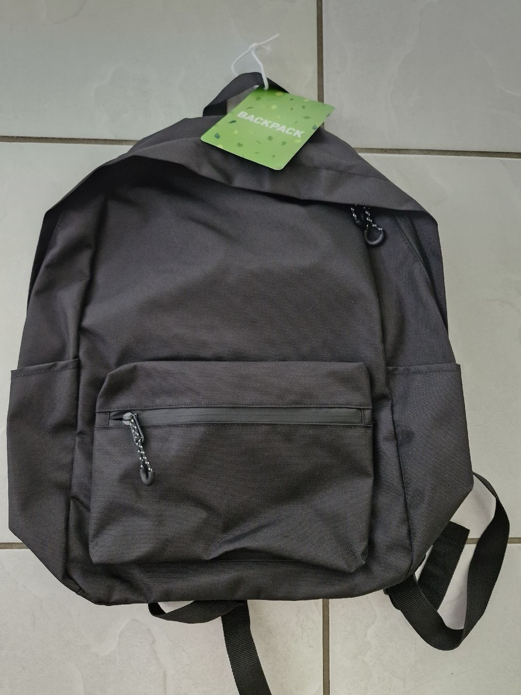 Rucksäcke: Schwarzer Rucksack, ideal für Herbstausflüge – Neu! – Neu und originalverpackt aus Frauenfeld von Kasico