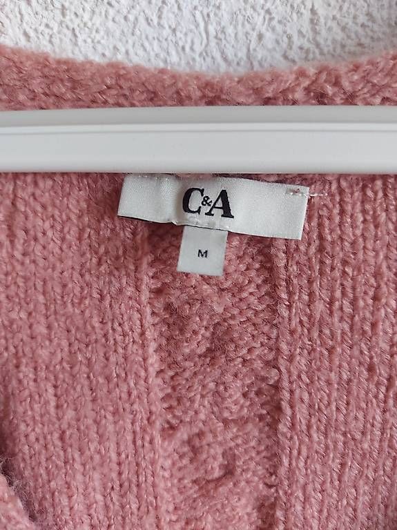 Vestes: C&A cardigan Medium – D'occasion à Peseux par kom_zgb9 1