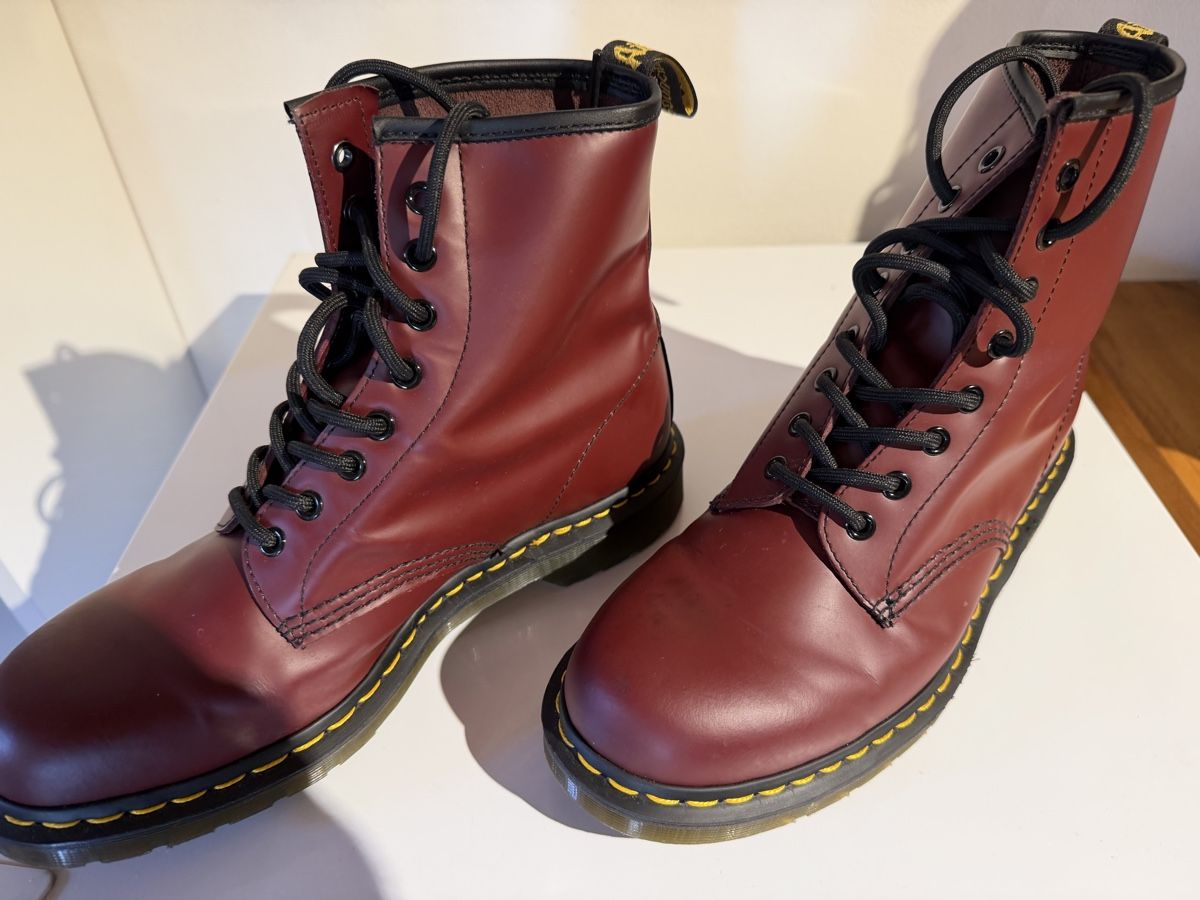 Dr. Martens Herrenschuhe: Dr.Martens 43 – Gebraucht aus Wangen an der Aare von Gabriele1985 1