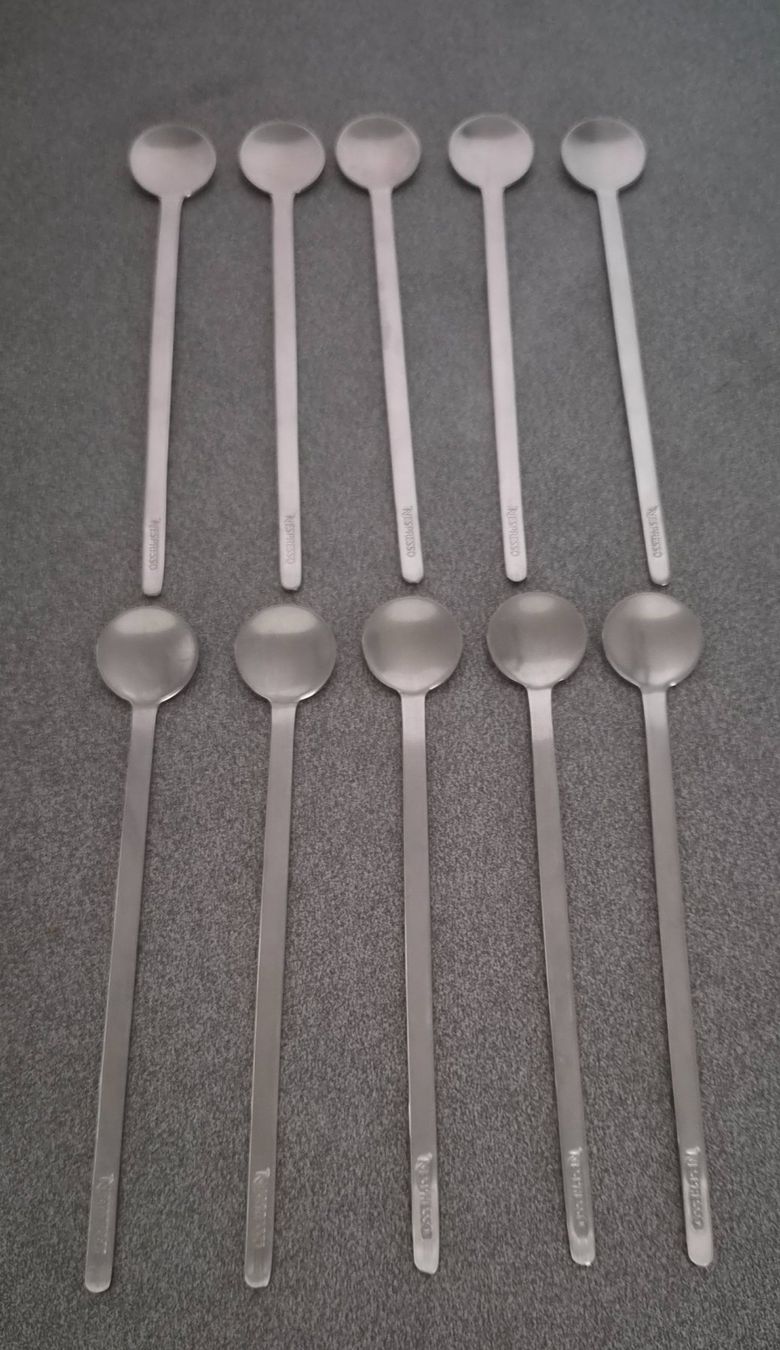 Nespresso Cucchiai: 10 Latte Macchiato Löffel von Nespresso – Usato da Itingen venduto da Claudia.E