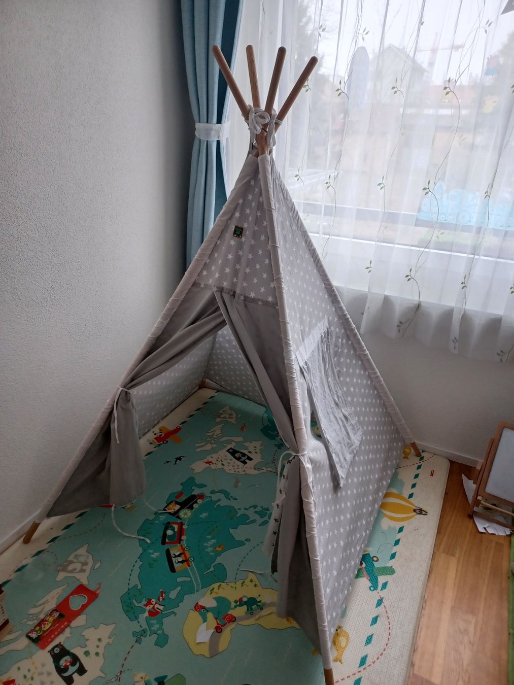 Giochi: Children playing tent – Usato da Villigen venduto da thr_dkb8