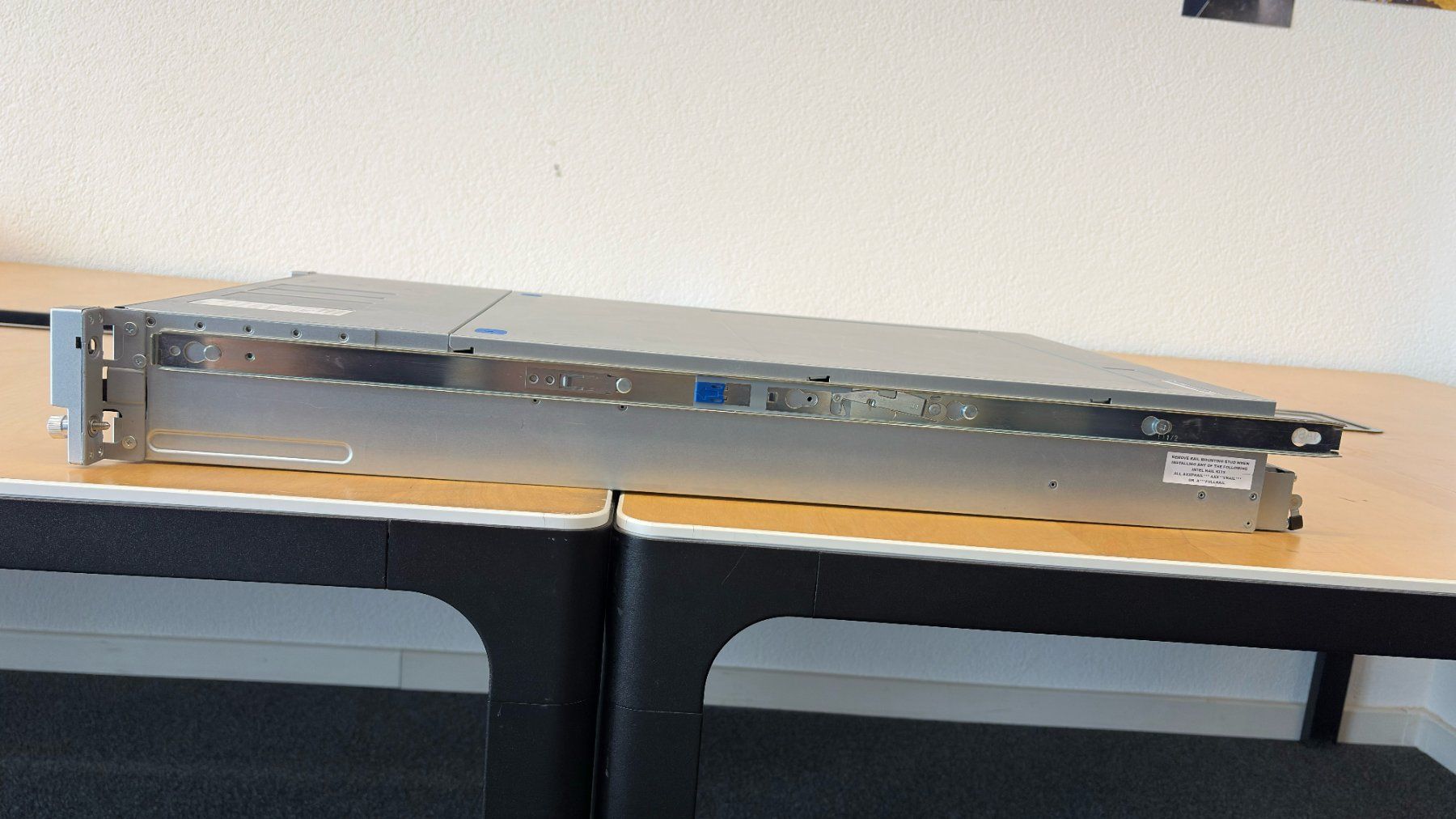 Intel Server: Intel Rackserver Xeon E5 v4, 128GB RAM (1/3) – Gebraucht aus Volketswil von appmac67 5