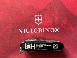 Victorinox mit Werbung(Leu+Helfenstein)
