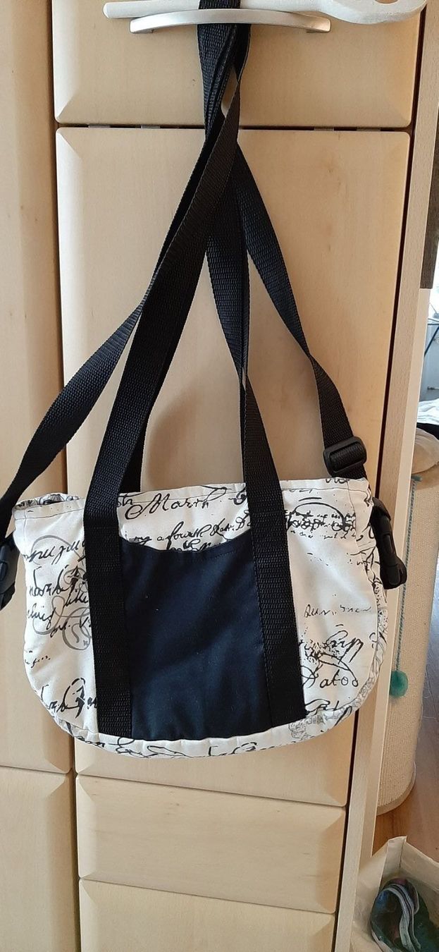 Taschen für Damen: Handtasche Unikat – Gebraucht aus Würenlingen von Striga 1