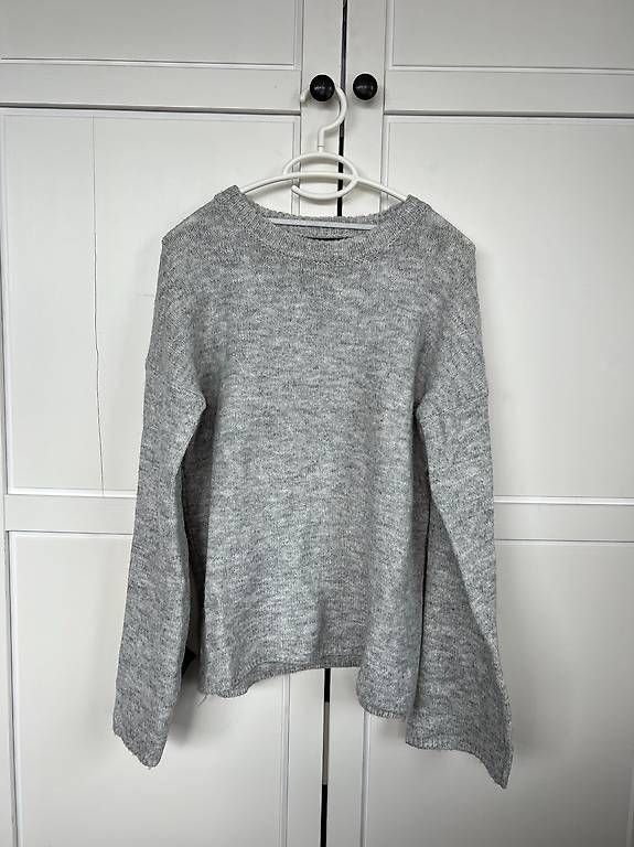 Maglioni & Felpe: grauer Strickpullover, Size S – Usato da Muri b. Bern venduto da michellew23 1
