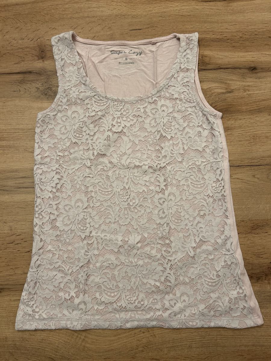 Kleiderpakete: T-Shirts / Tanktops paket – Gebraucht aus Malleray von Keimy32 5