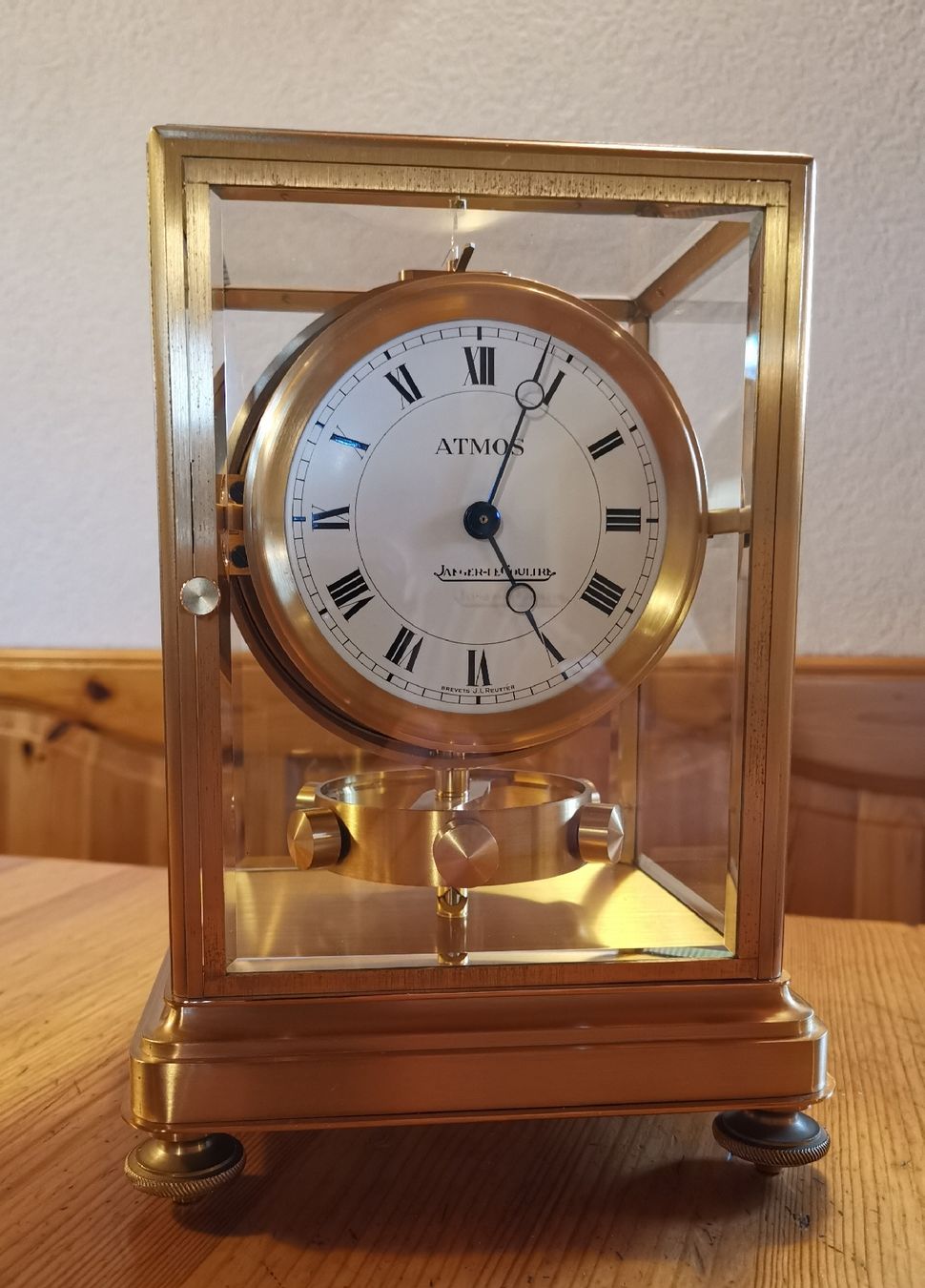 Jaeger-Lecoultre Orologi da terra & Orologi da parete: Atmos 50th Full Set / TOP – Usato da Farvagny-le-Grand venduto da CollectibleWatches