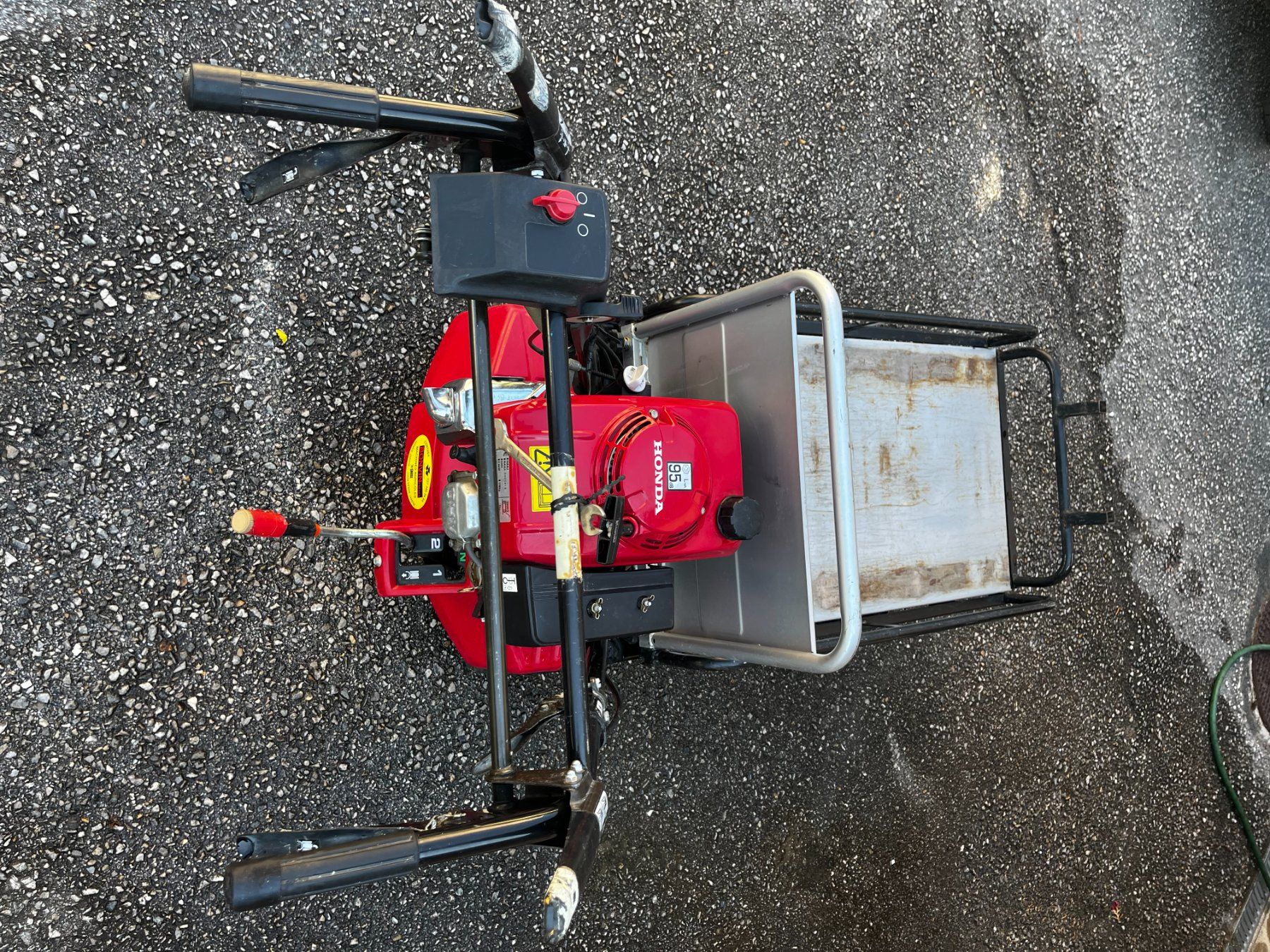 Honda Hoflader: Chenillette Honda, porte-charge 300 kg – Gebraucht aus Miège von fer_f6f7 2