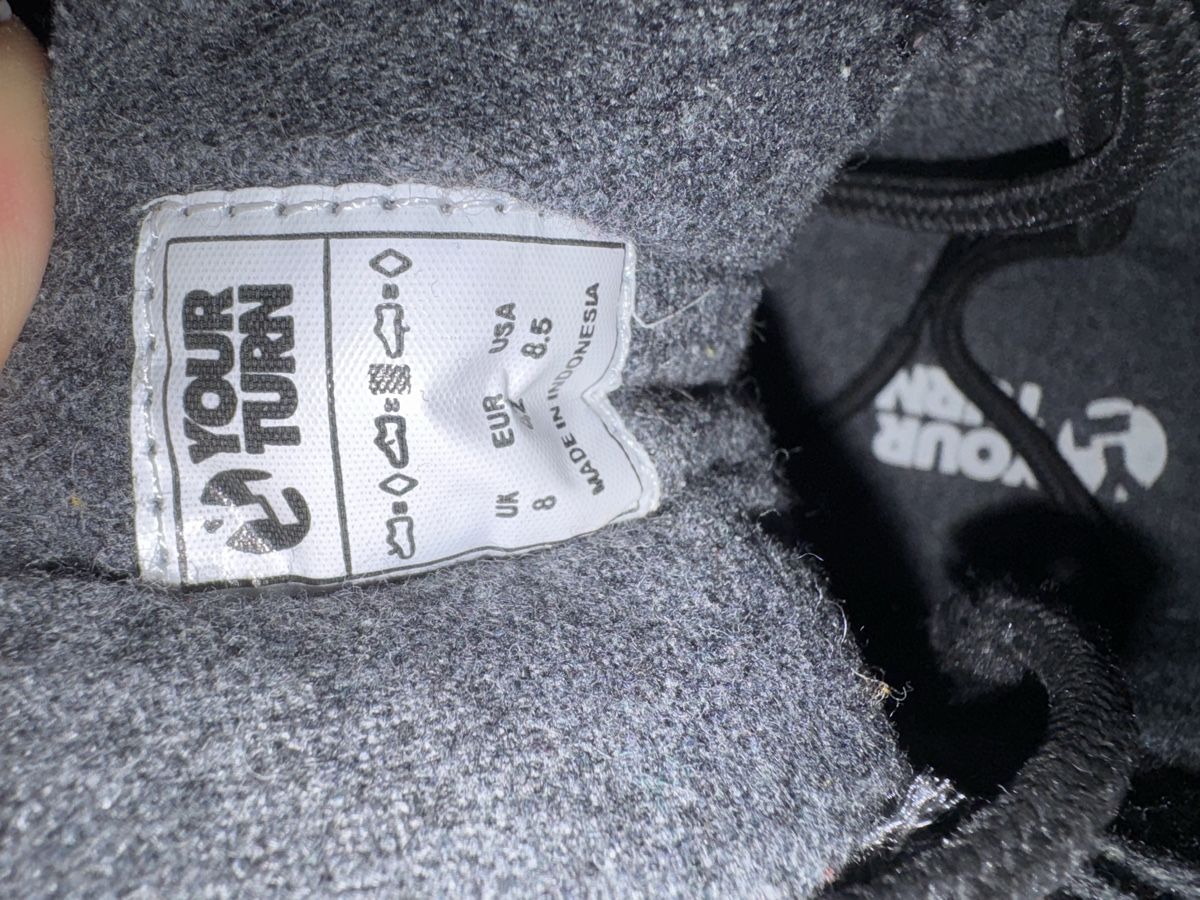 Herrenschuhe: Stiefel in Schwarz – Gebraucht aus Allschwil von ana_87pj 2