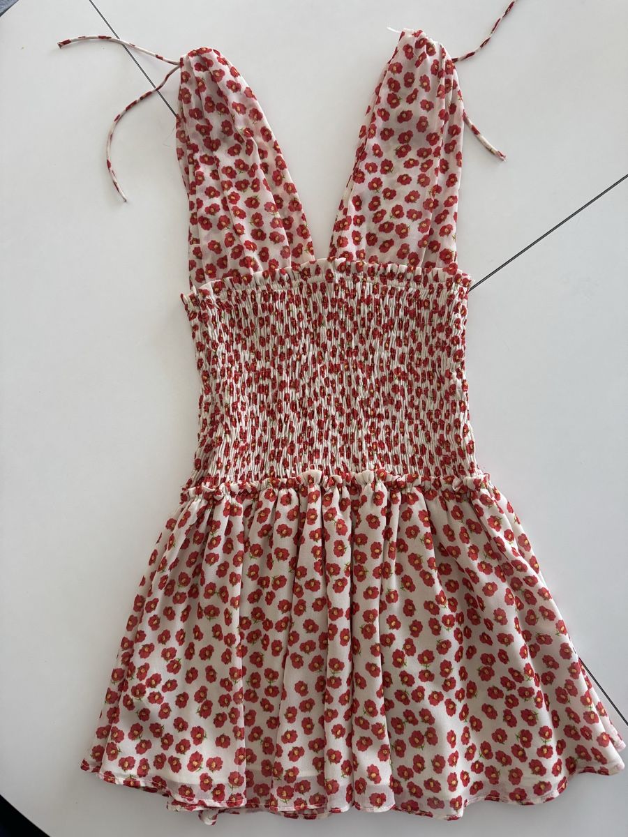 Zara Vestiti: Zara Kleid mit Blumenmuster Grösse S  – Nuovo (secondo la descrizione) da Arbon venduto da leu_g29t
