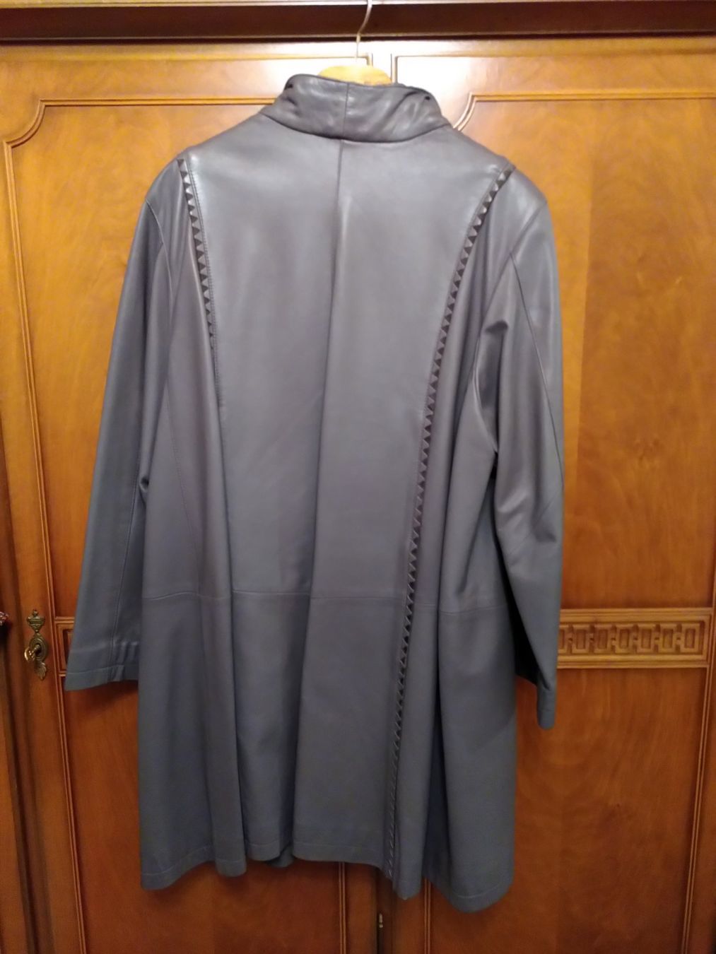 Cappotti: Schicker Ledermantel, Grösse 48, Grau, Top Zustand! – Usato da St. Urban venduto da pme_f7td 1
