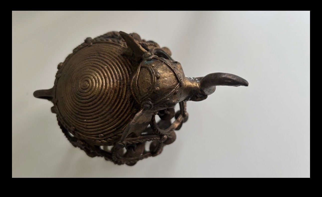 Alle Dekorationen: Messing-Elefant aus Indien mit Glöckchen – Gebraucht aus Basel von Joshy03 1