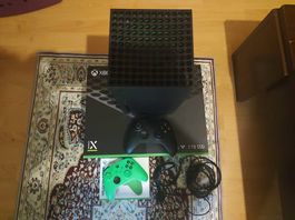 Xbox series X +2 controller e gioco