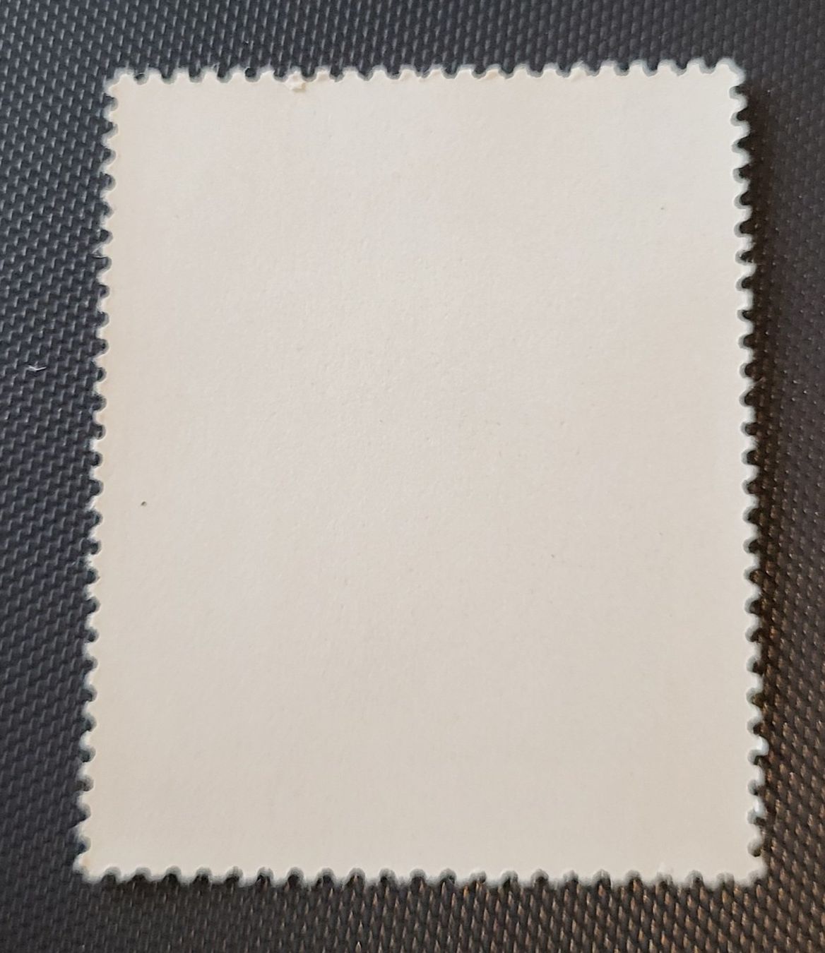 Tutti i francobolli: Kuwait 1977 briefmarke – Usato da St Gallen venduto da Stampsalshobby 1