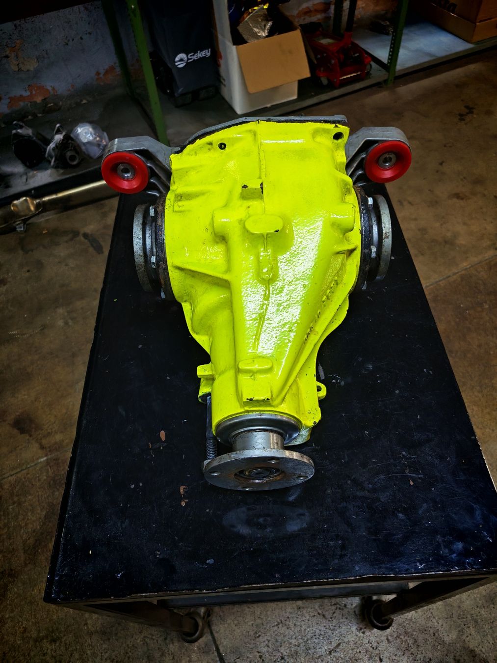BMW Tutti pezzi di ricambio auto: Sperrdifferential Bmw E36 328 / 325 3.38 Übersetzung  – Usato da Diepflingen venduto da KellerAuktionen 1