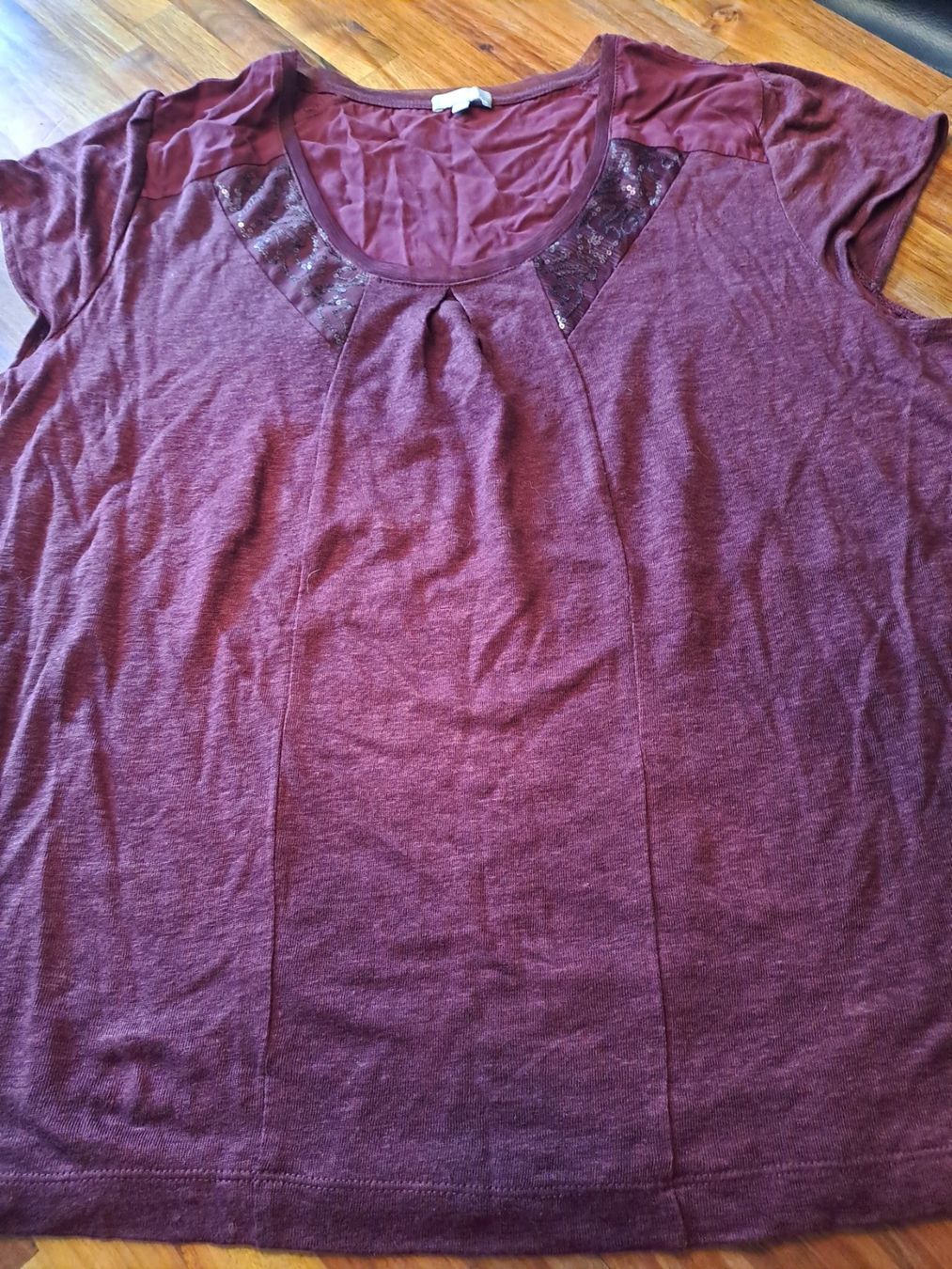 Maddison T-shirt: Maddison Leinenshirt XLneu! – Nuovo (secondo la descrizione) da Emdthal venduto da kasira