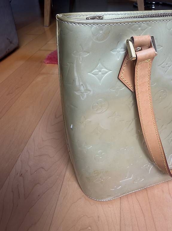 Borse da donna: Louis Vuitton Tasche grau – Usato da Dübendorf venduto da CorAr 3