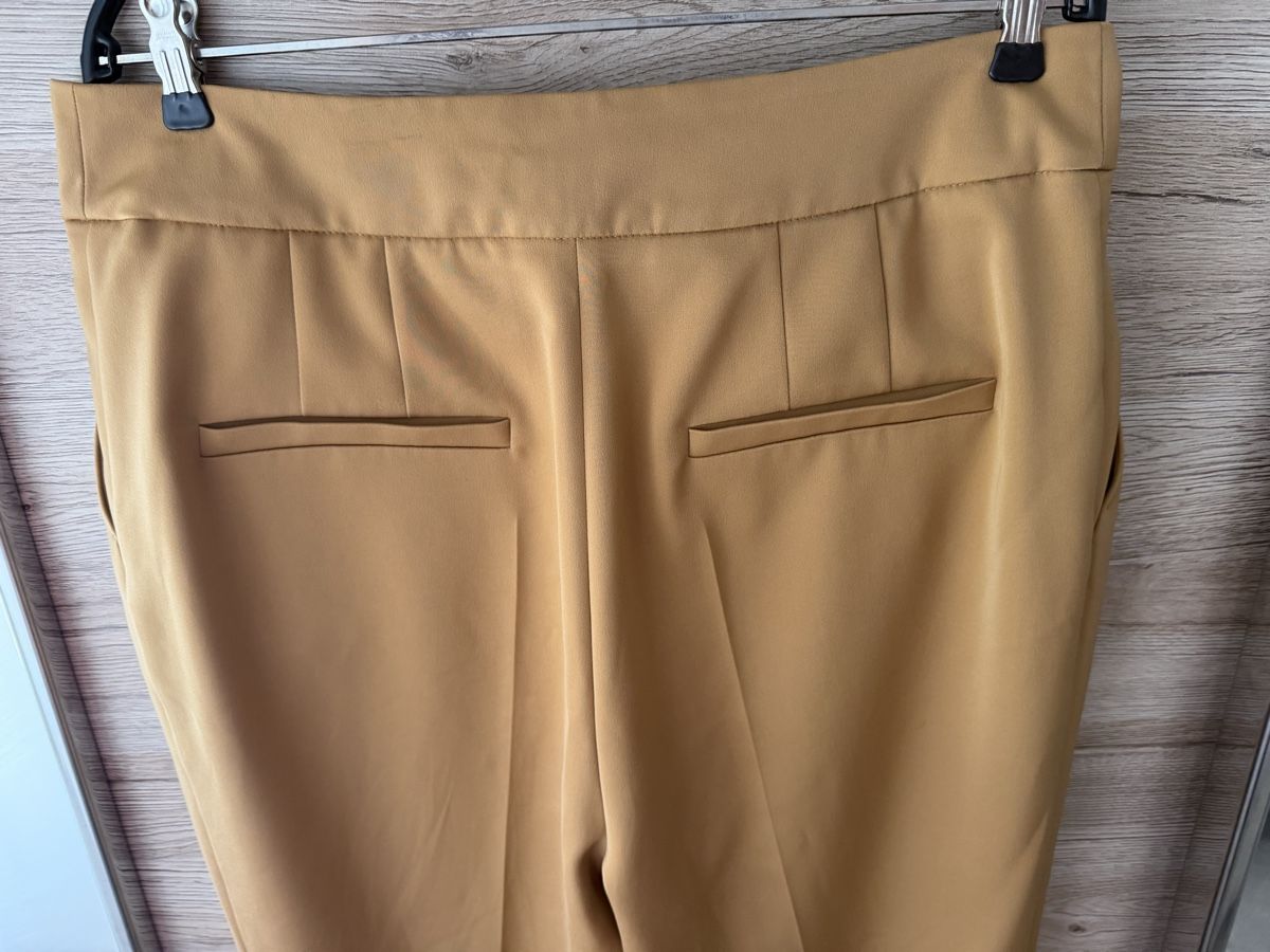 Pantaloni: Marc Cain Hose, Gr. N5, Neuwertig – Nuovo (secondo la descrizione) da Au ZH venduto da FMRF 1