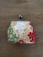 Porte-monnaie artisanal en tissu de kimono japonais 