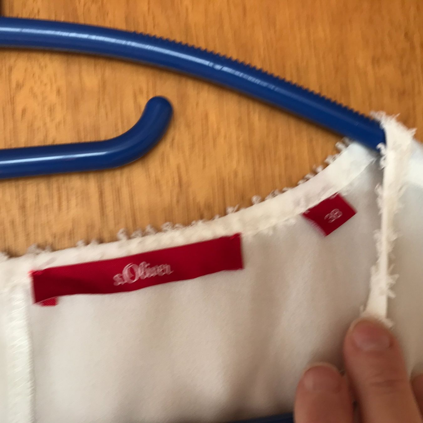 S.Oliver Camicette: S.Oliver Bluse, Grösse 38, weiss – Nuovo (secondo la descrizione) da Brunnenthal venduto da Eco07 1