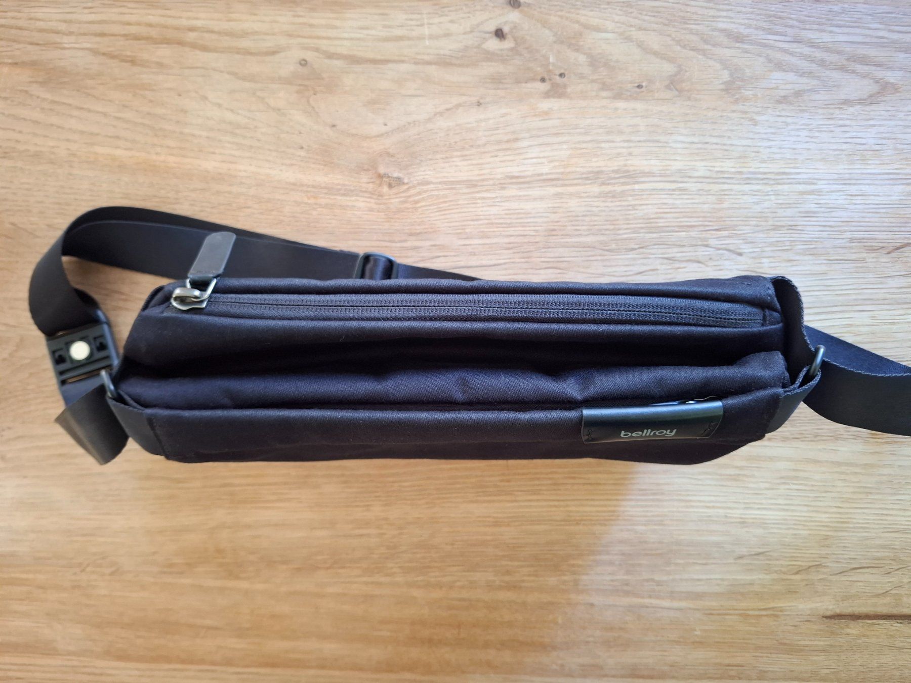 Bellroy Borse: Bellroy Sling Mini Melbourne black, 4L – Usato da Münchenstein venduto da tru_6tp8 3