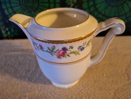 RAYNAUD & CIE Limoges France Krug aus Porzellan, Blumendekor