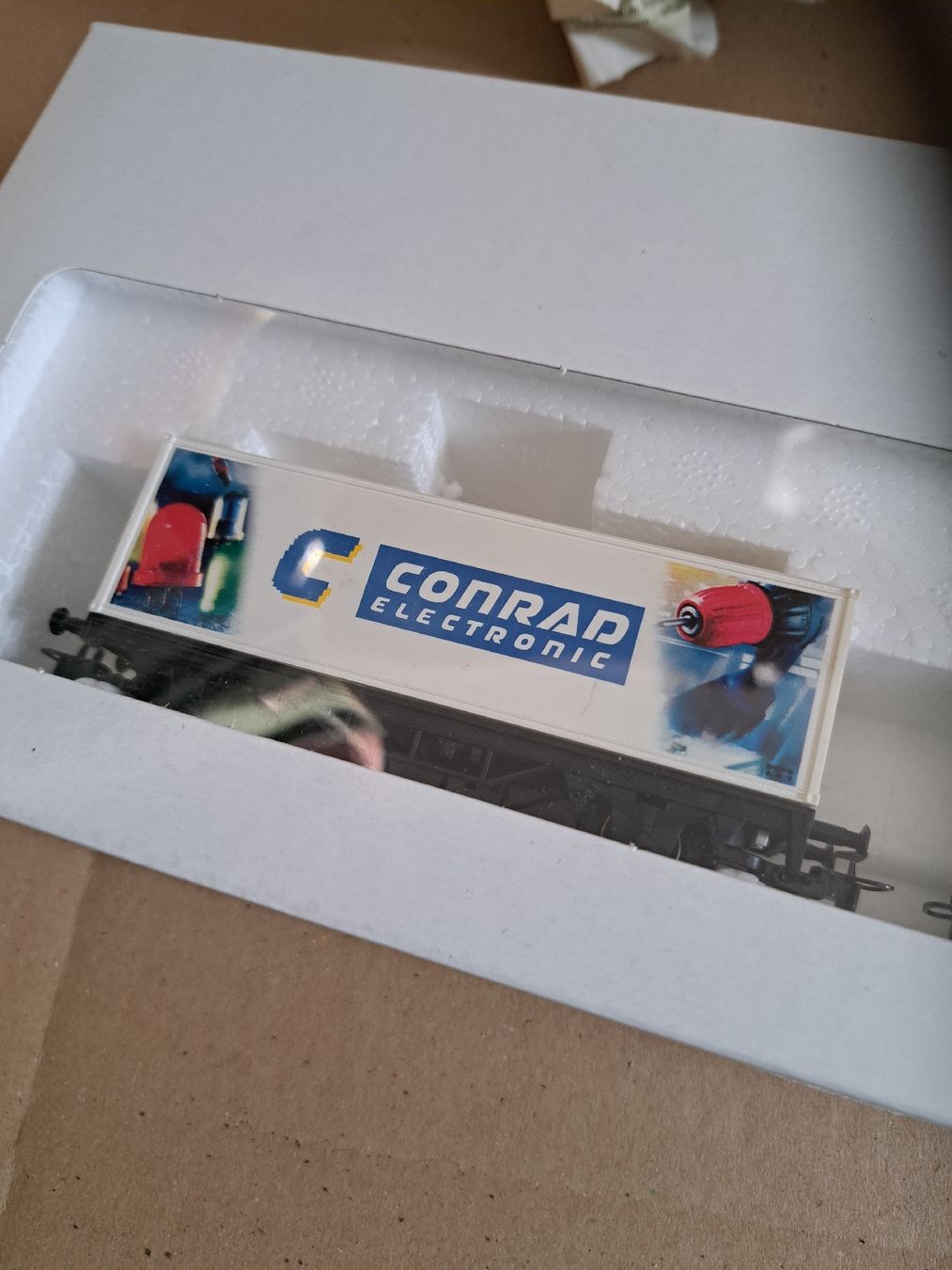 Märklin Modellini di ferrovie: Märklin Wagenset "Conrad Electronic" 94186 – Nuovo e nell'imballaggio originale da Grossdietwil venduto da hufi10 2