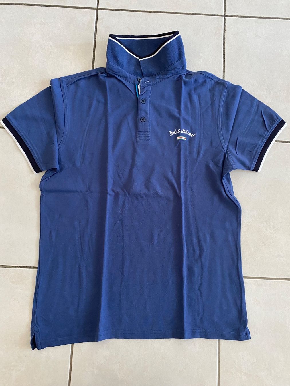 Magliette Polo: Baci & Abbracci Poloshirt Gr. S neu! – Nuovo (secondo la descrizione) da Glis venduto da sportivo88