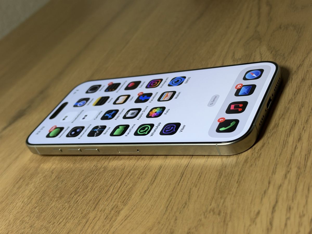 Apple Telefoni cellulari / Smartphones: IPHONE 16 PRO MAX 256 GB 95% – Nuovo (secondo la descrizione) da Cointrin venduto da res_nvs8 2